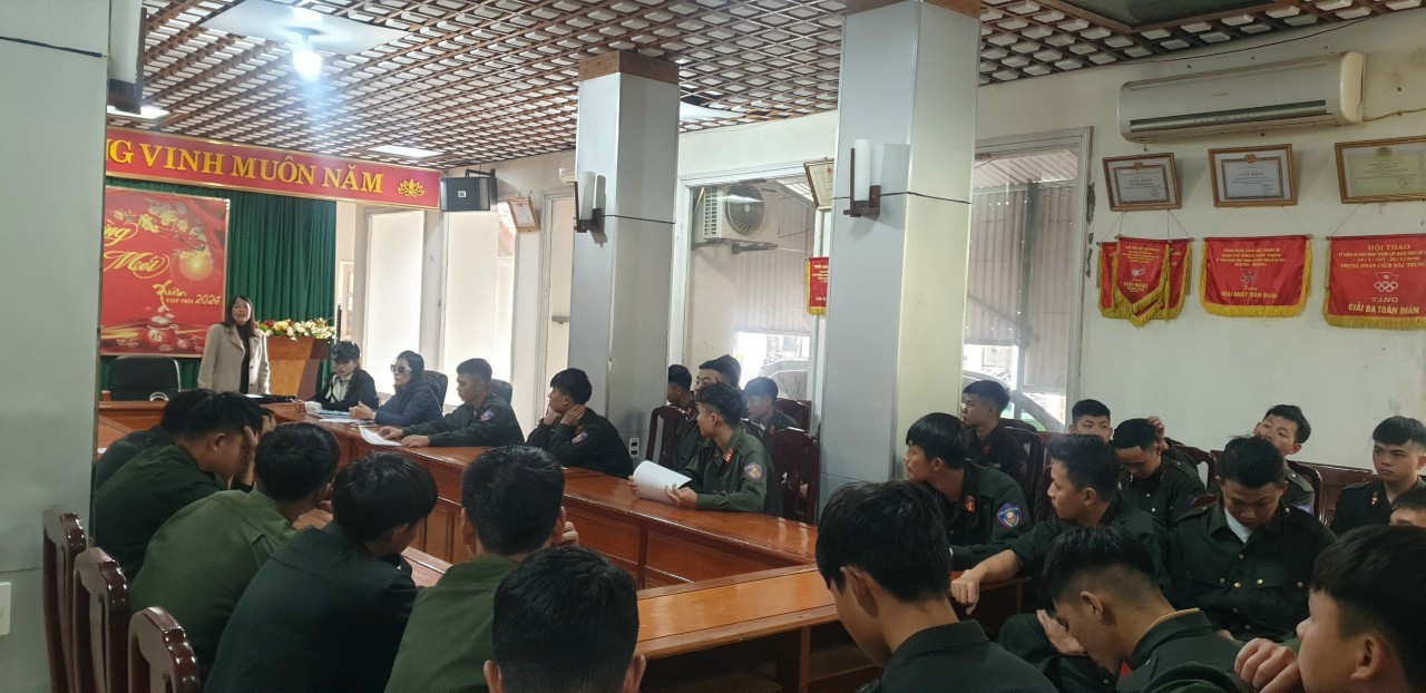 VPTS Quảng Bình- hướng nghiệp cho chiến sỹ Phòng PK02 Công an tỉnh Thừa Thiên Huế