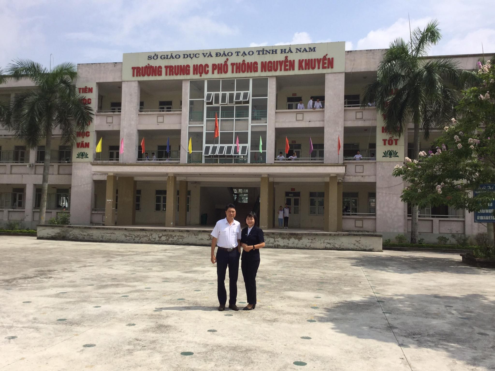 TVNAS chuẩn bị cho buổi tạo đàm hướng nghiệp nghề Hàng không tại Trường THPT Nguyễn Khuyến tỉnh Hà Nam