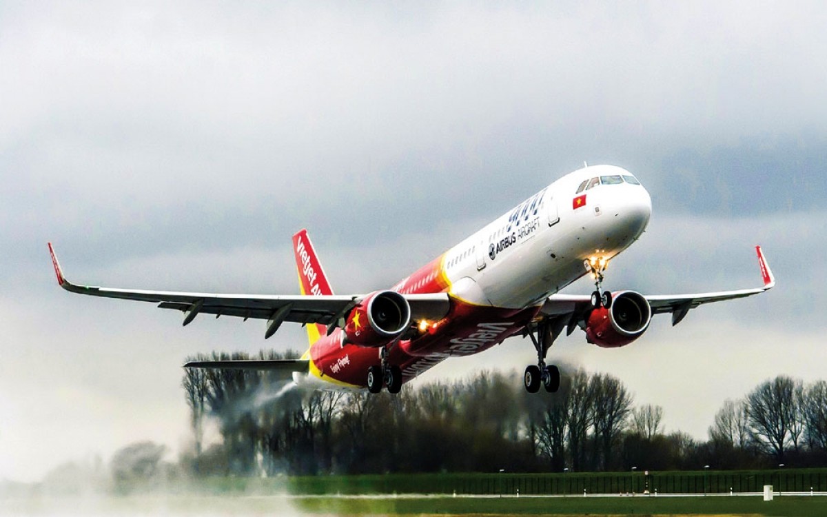 Số chuyến bay của các hãng hàng không Việt Nam tăng 781% trong tháng 7