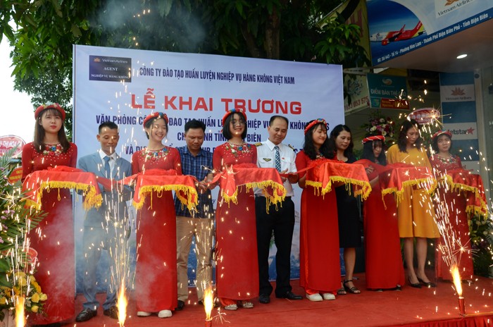 Lễ khai trương  Văn phòng đại diện Công ty VNAS tại Điện Biên